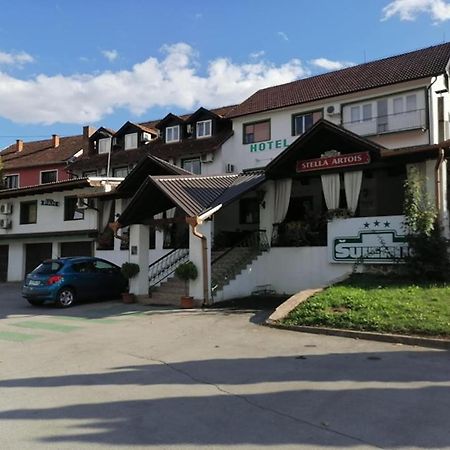 Bed and Breakfast Sulentic Sobe I Restoran à Virovitica Extérieur photo